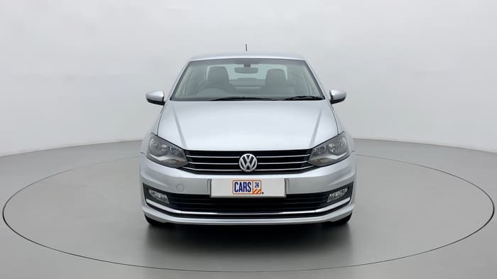 2016 Volkswagen Vento HIGHLINE 1.2 TSI AT, Petrol, Automatic, 52,969 km, Front