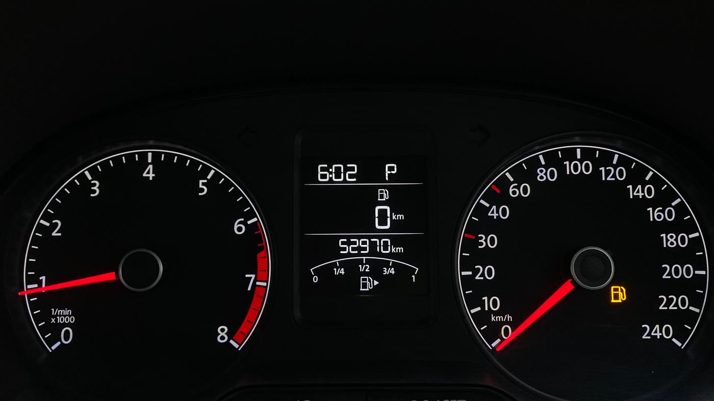 2016 Volkswagen Vento HIGHLINE 1.2 TSI AT, Petrol, Automatic, 52,969 km, Odometer Image