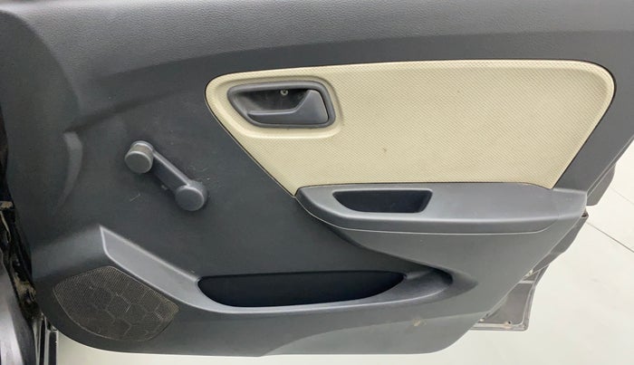 2017 Maruti Alto K10 LXI CNG (AIRBAG), CNG, Manual, 71,483 km, Driver Side Door Panels Control