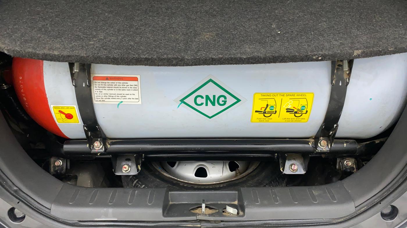 2017 Maruti Alto K10 LXI CNG (AIRBAG), CNG, Manual, 71,483 km, Boot Inside