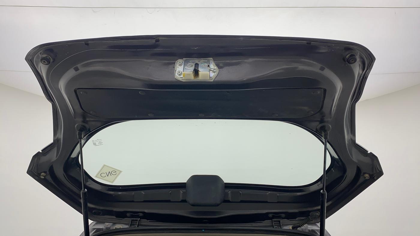 2017 Maruti Alto K10 LXI CNG (AIRBAG), CNG, Manual, 71,483 km, Boot Door Open