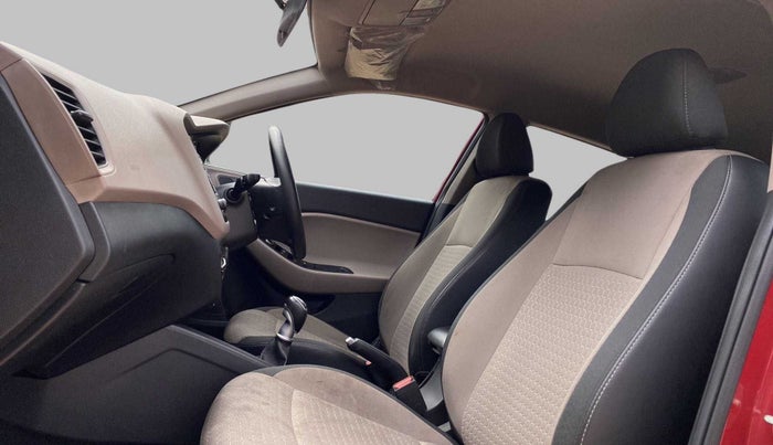 2017 Hyundai Elite i20 MAGNA 1.4 CRDI, Diesel, Manual, 74,125 km, Right Side Front Door Cabin