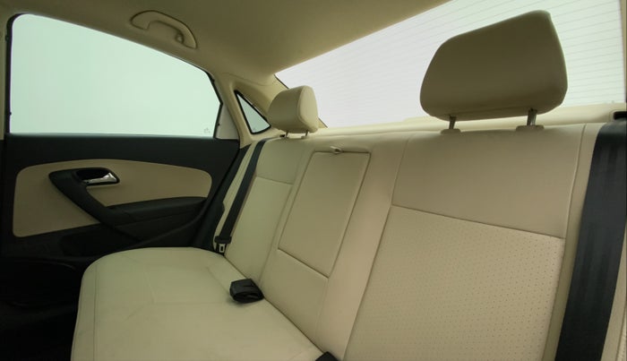 2020 Skoda Rapid STYLE 1.0 AT, Petrol, Automatic, 12,121 km, Right Side Rear Door Cabin