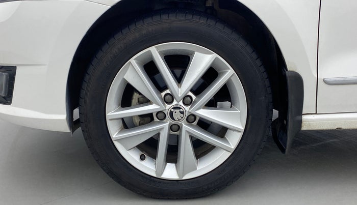 2020 Skoda Rapid STYLE 1.0 AT, Petrol, Automatic, 12,121 km, Left Front Wheel