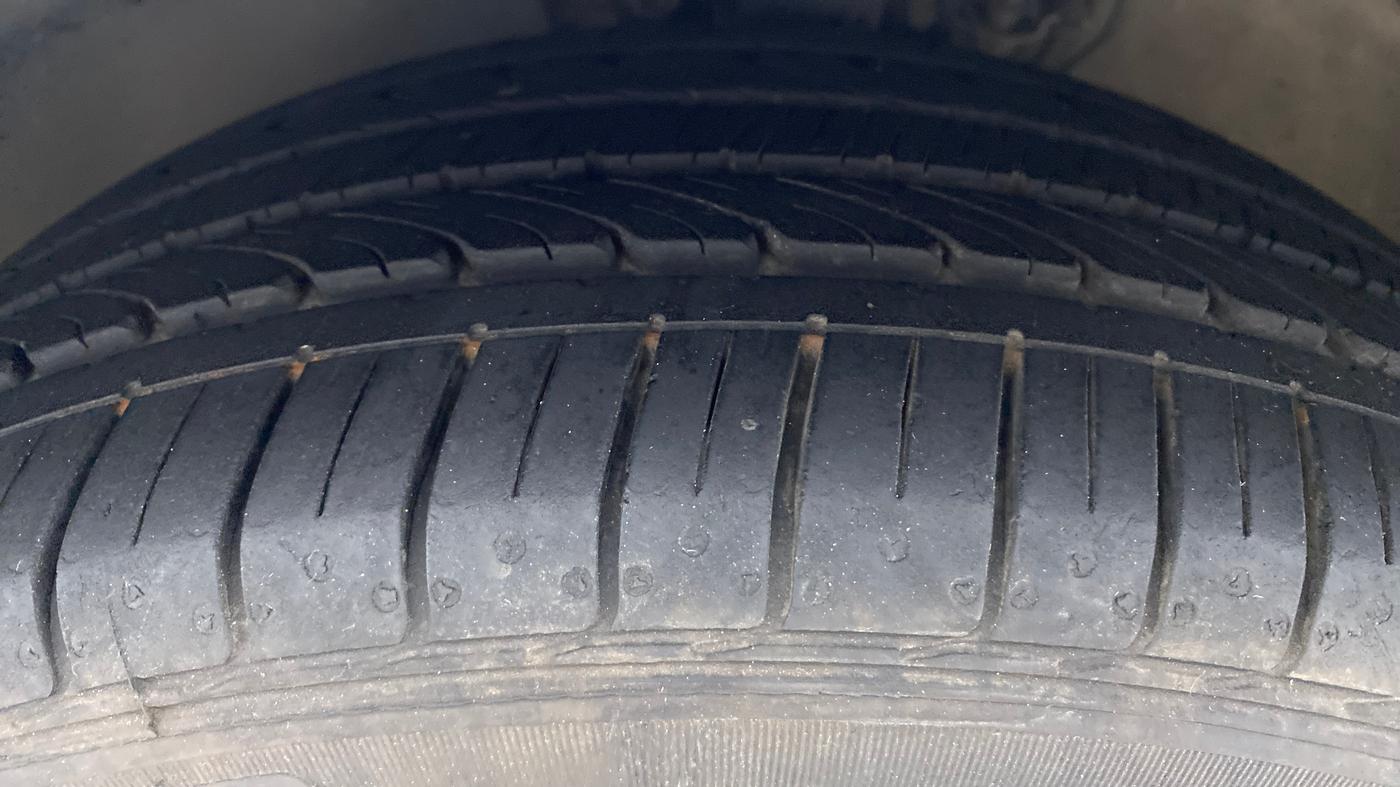 2020 Skoda Rapid STYLE 1.0 AT, Petrol, Automatic, 12,121 km, Left Front Tyre Tread