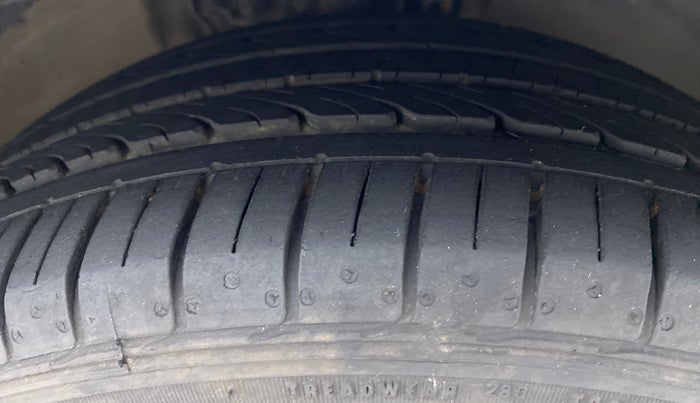 2020 Skoda Rapid STYLE 1.0 AT, Petrol, Automatic, 12,121 km, Right Front Tyre Tread