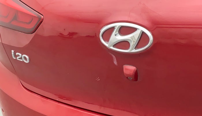 2014 Hyundai Elite i20 ASTA 1.2, Petrol, Manual, 51,113 km, Dicky (Boot door) - Slightly dented