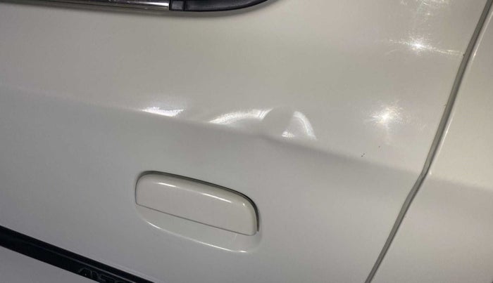 2021 Maruti Alto VXI, Petrol, Manual, 30,522 km, Rear left door - Slightly dented