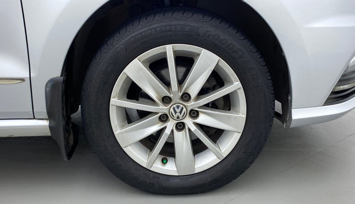 2016 Volkswagen Ameo HIGHLINE 1.2, Petrol, Manual, 58,049 km, Right Front Wheel