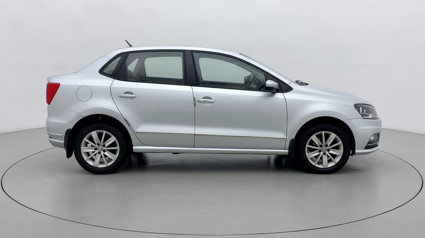 2016 Volkswagen Ameo HIGHLINE 1.2, Petrol, Manual, 58,049 km, Right Side View
