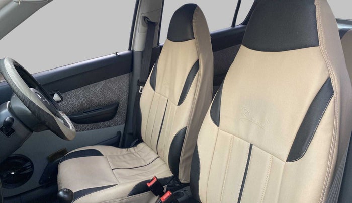 2017 Maruti Alto 800 LXI, Petrol, Manual, 33,306 km, Right Side Front Door Cabin