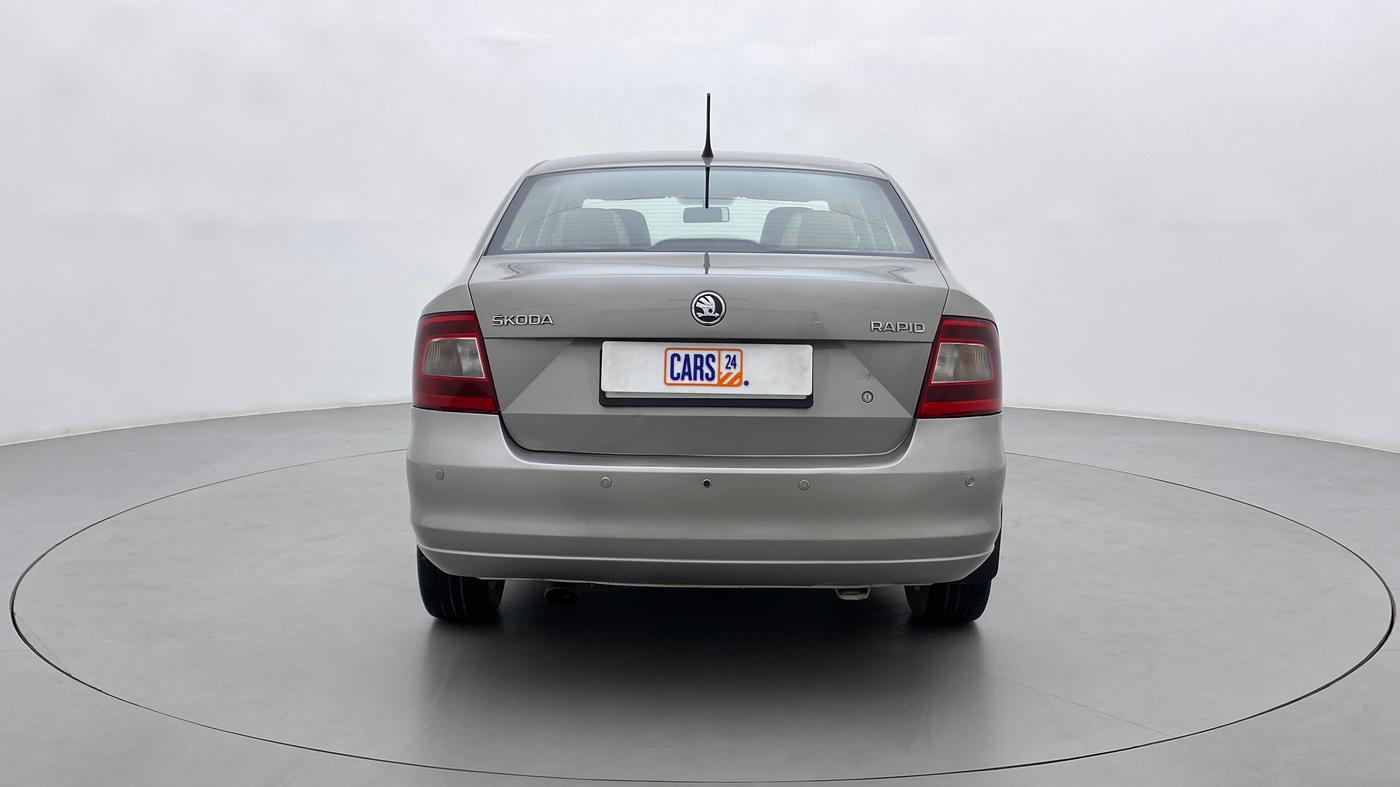2015 Skoda Rapid 1.5 TDI MT Ambition Plus, Diesel, Manual, 80,074 km, Back/Rear