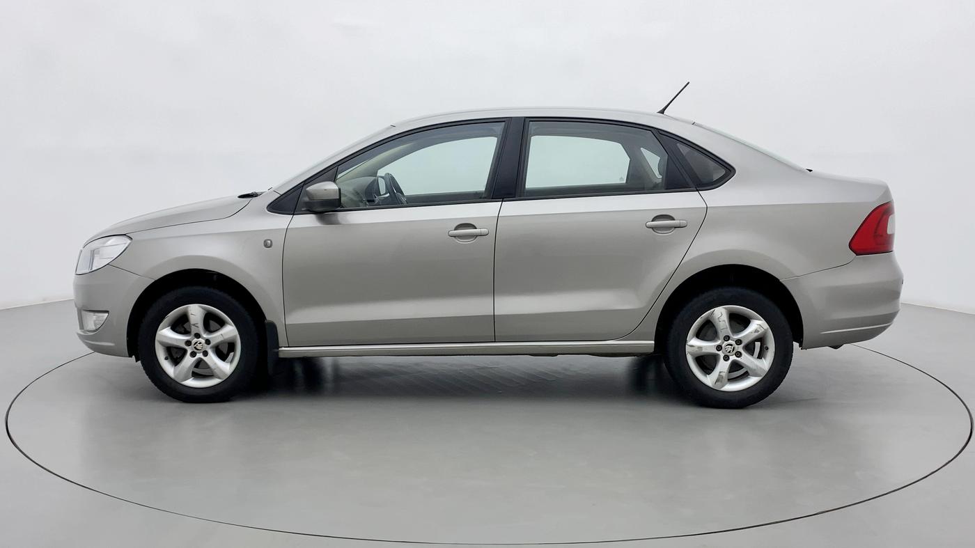 2015 Skoda Rapid 1.5 TDI MT Ambition Plus, Diesel, Manual, 80,074 km, Left Side