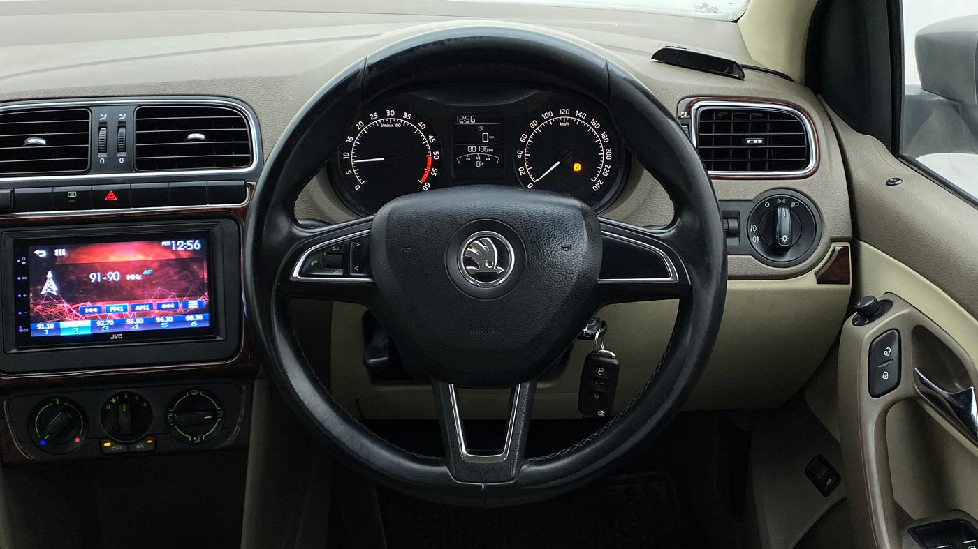 2015 Skoda Rapid 1.5 TDI MT Ambition Plus, Diesel, Manual, 80,074 km, Steering Wheel Close Up