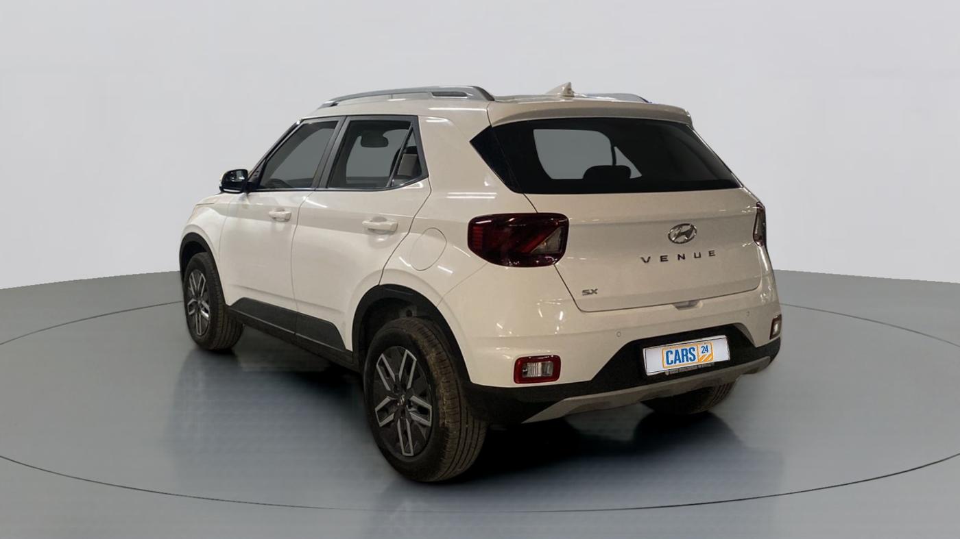 2022 Hyundai VENUE SX 1.5 CRDI, Diesel, Manual, 11,646 km, Left Back Diagonal