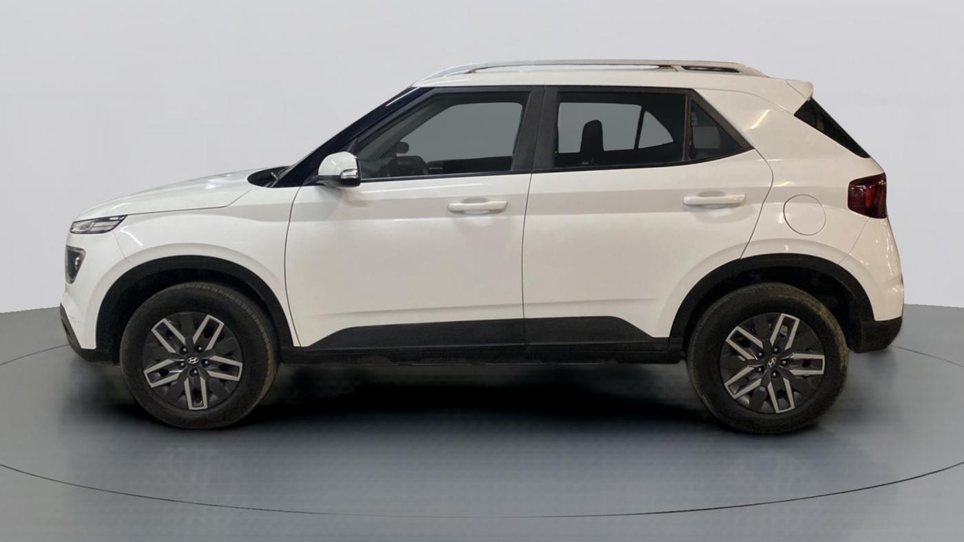 2022 Hyundai VENUE SX 1.5 CRDI, Diesel, Manual, 11,646 km, Left Side