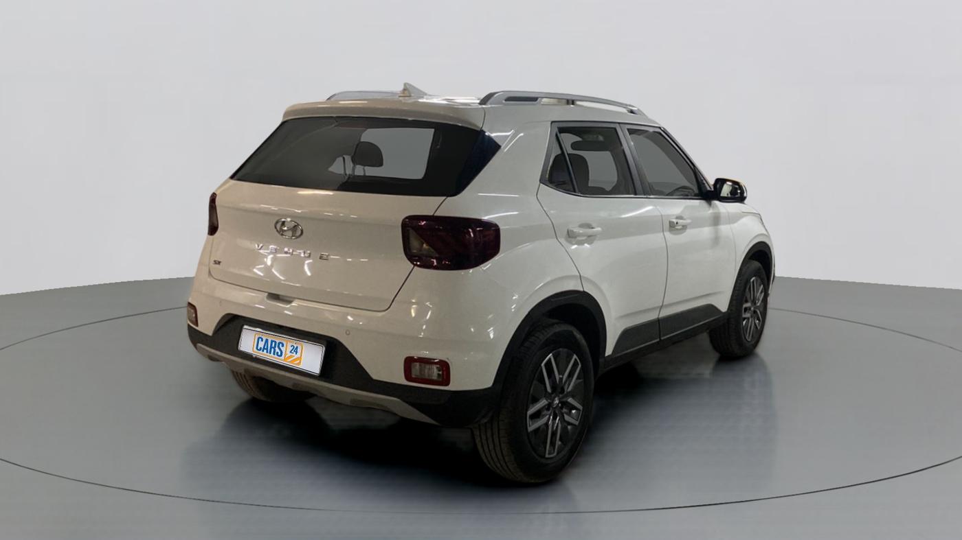 2022 Hyundai VENUE SX 1.5 CRDI, Diesel, Manual, 11,646 km, Right Back Diagonal