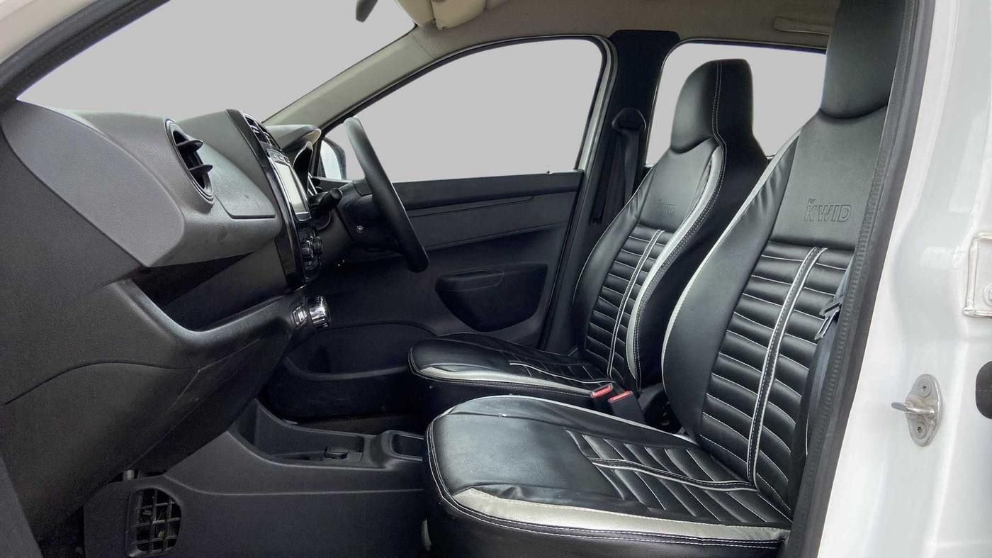 2017 Renault Kwid RXT 1.0 EASY-R AT OPTION, Petrol, Automatic, 63,206 km, Right Side Front Door Cabin