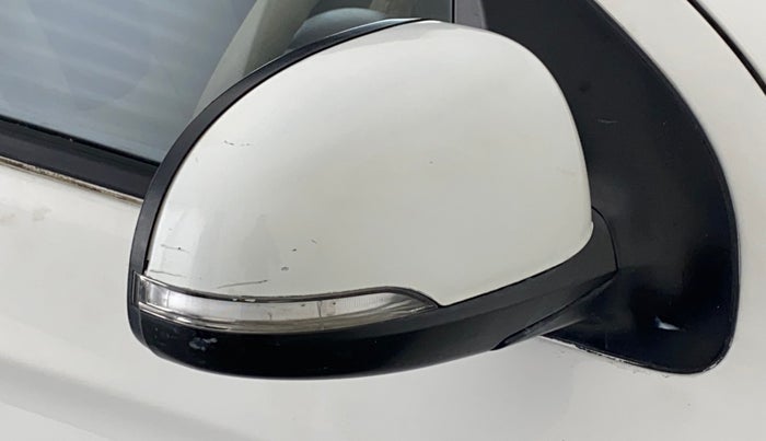2013 Hyundai i20 MAGNA O 1.2, Petrol, Manual, 58,033 km, Right rear-view mirror - Minor scratches