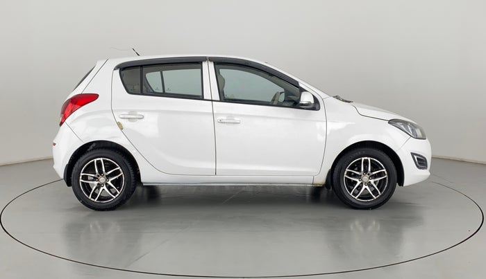 2013 Hyundai i20 MAGNA O 1.2, Petrol, Manual, 58,033 km, Right Side View