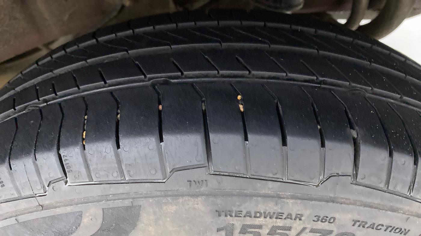 2014 Datsun Go T, Petrol, Manual, 41,239 km, Left Rear Tyre Tread