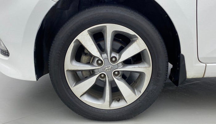 2017 Hyundai Elite i20 ASTA 1.4 CRDI DUAL TONE, Diesel, Manual, 86,644 km, Left Front Wheel
