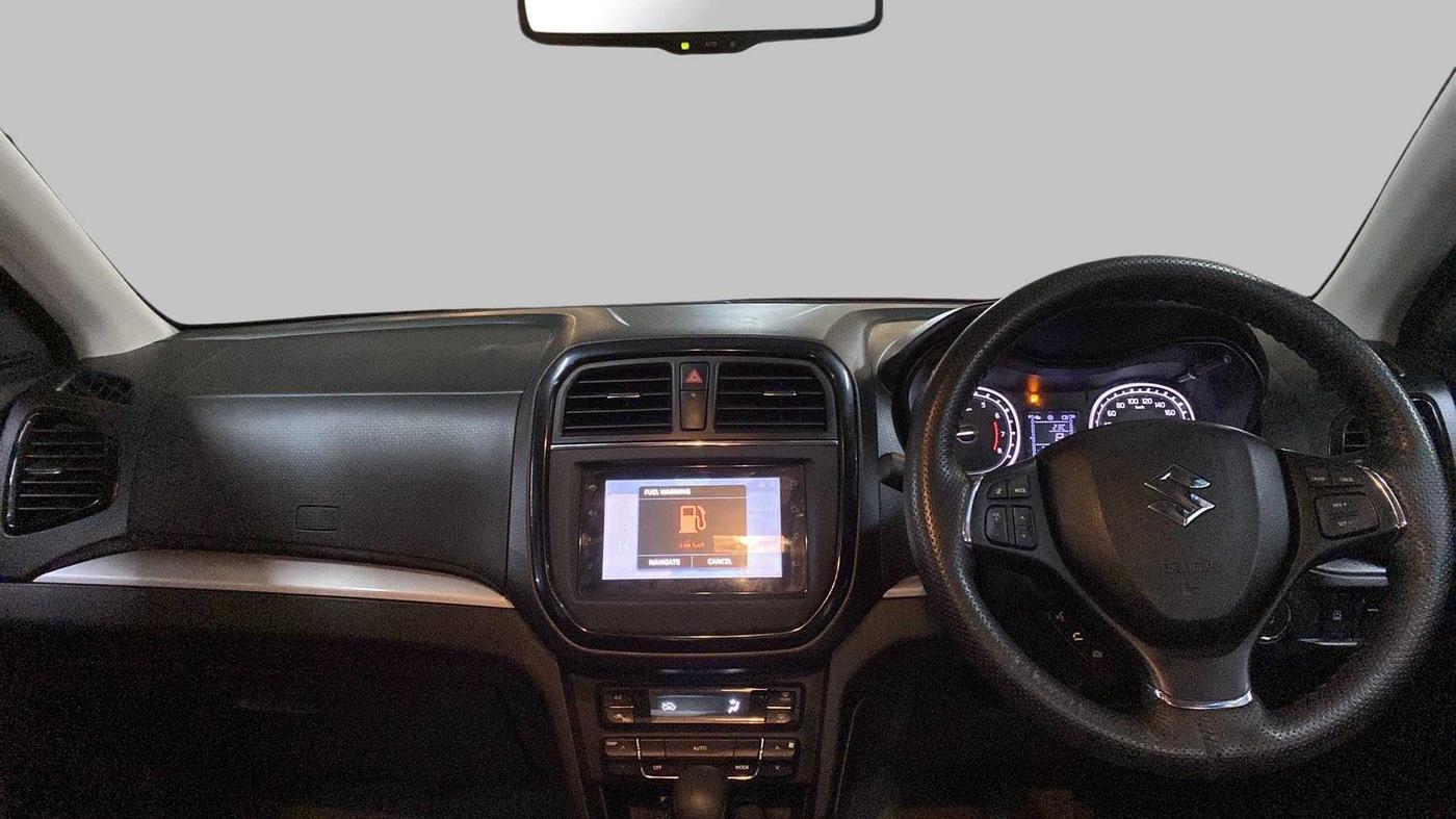 2020 Maruti Vitara Brezza ZXI PLUS AT SHVS, Petrol, Automatic, 17,399 km, Dashboard