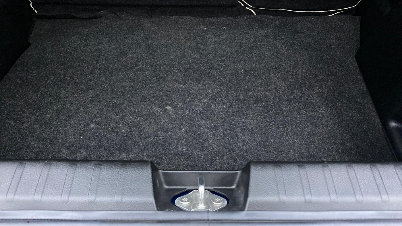 2021 Maruti Baleno DELTA PETROL 1.2, Petrol, Manual, 10,568 km, Boot Inside