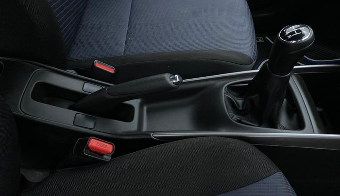 2021 Maruti Baleno DELTA PETROL 1.2, Petrol, Manual, 10,568 km, Gear Lever