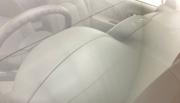 2016 Renault Pulse RX L PETROL, Petrol, Manual, 82,432 km, Front windshield - Minor spot on windshield