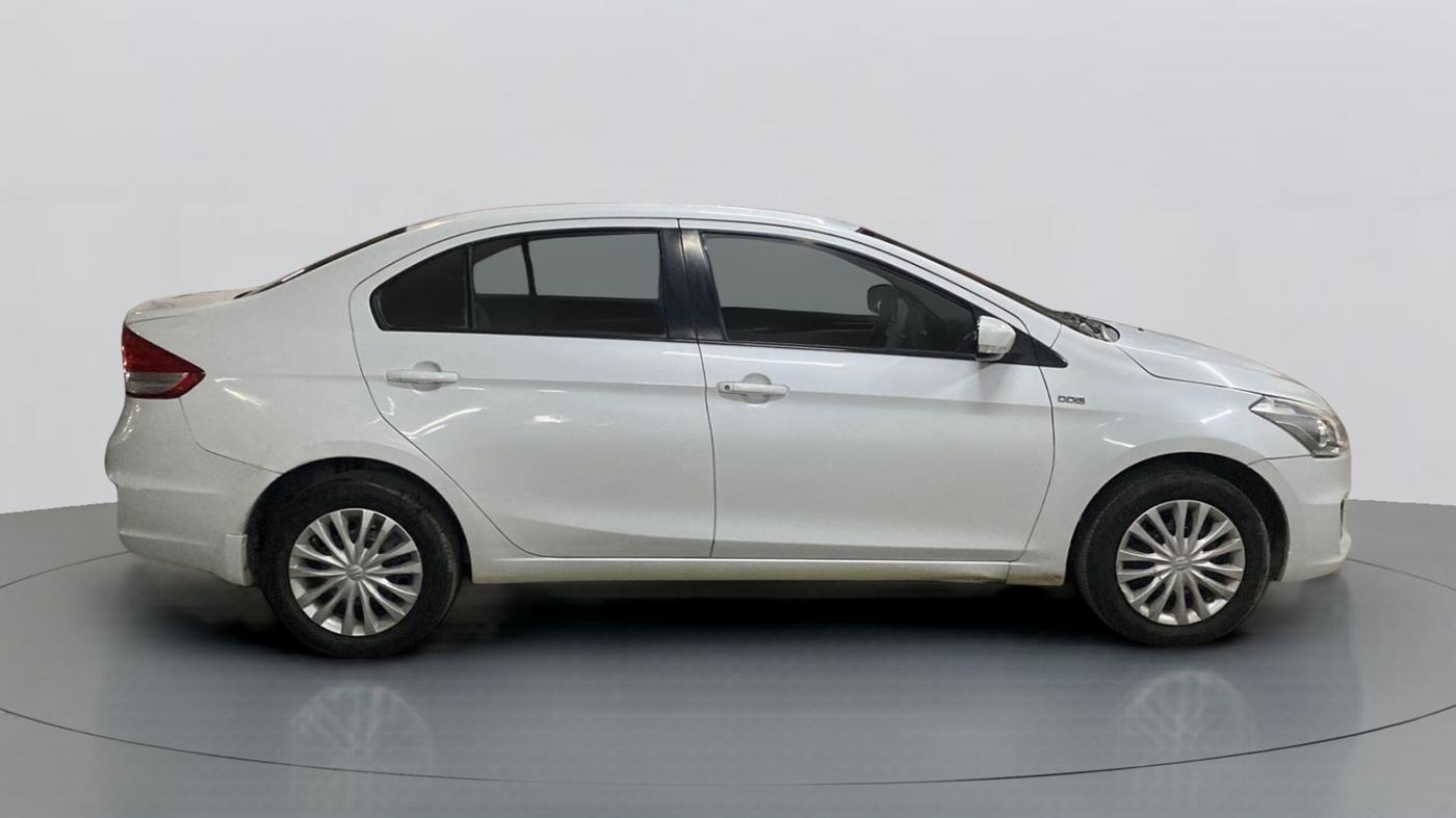 2017 Maruti Ciaz VDI+ SHVS, Diesel, Manual, 74,813 km, Right Side View