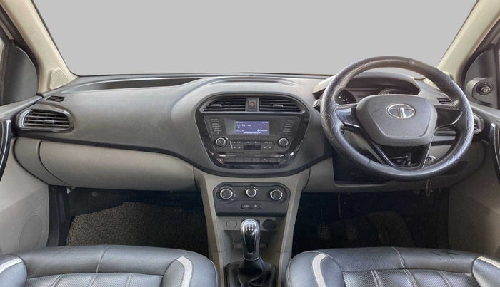 2018 Tata Tiago XT PETROL, Petrol, Manual, 49,464 km, Dashboard