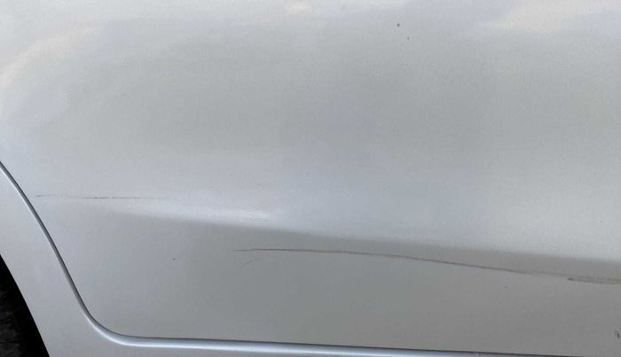 2014 Maruti Celerio VXI AMT, Petrol, Automatic, 97,061 km, Right rear door - Minor scratches