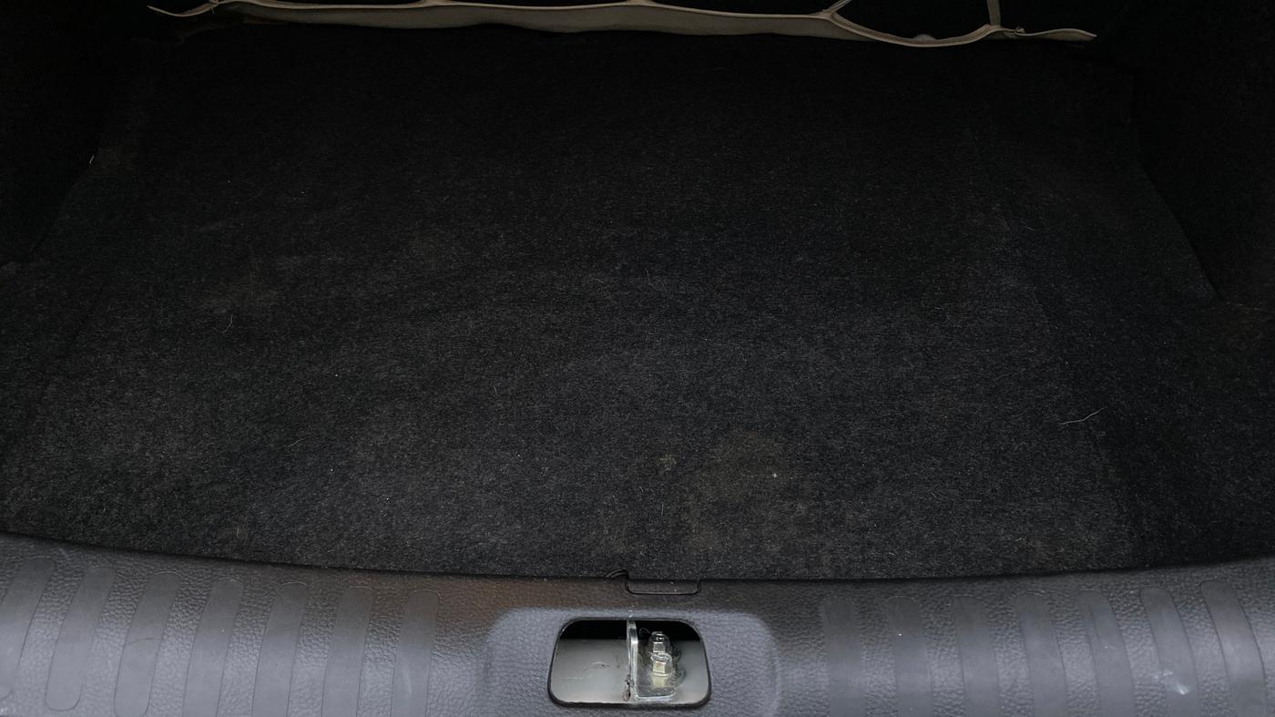 2016 Maruti Swift Dzire ZXI, Petrol, Manual, 41,812 km, Boot Inside