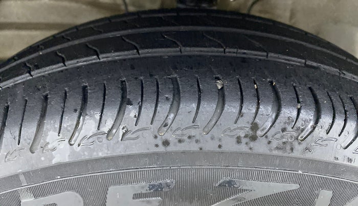 2019 Maruti S PRESSO VXI+, Petrol, Manual, 31,712 km, Left Front Tyre Tread