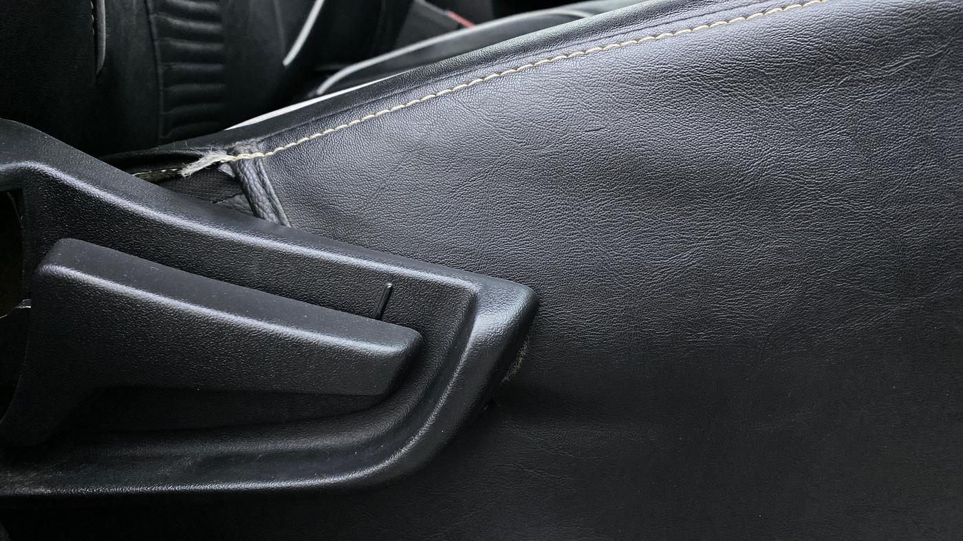 2019 Maruti S PRESSO VXI+, Petrol, Manual, 31,712 km, Driver Side Adjustment Panel