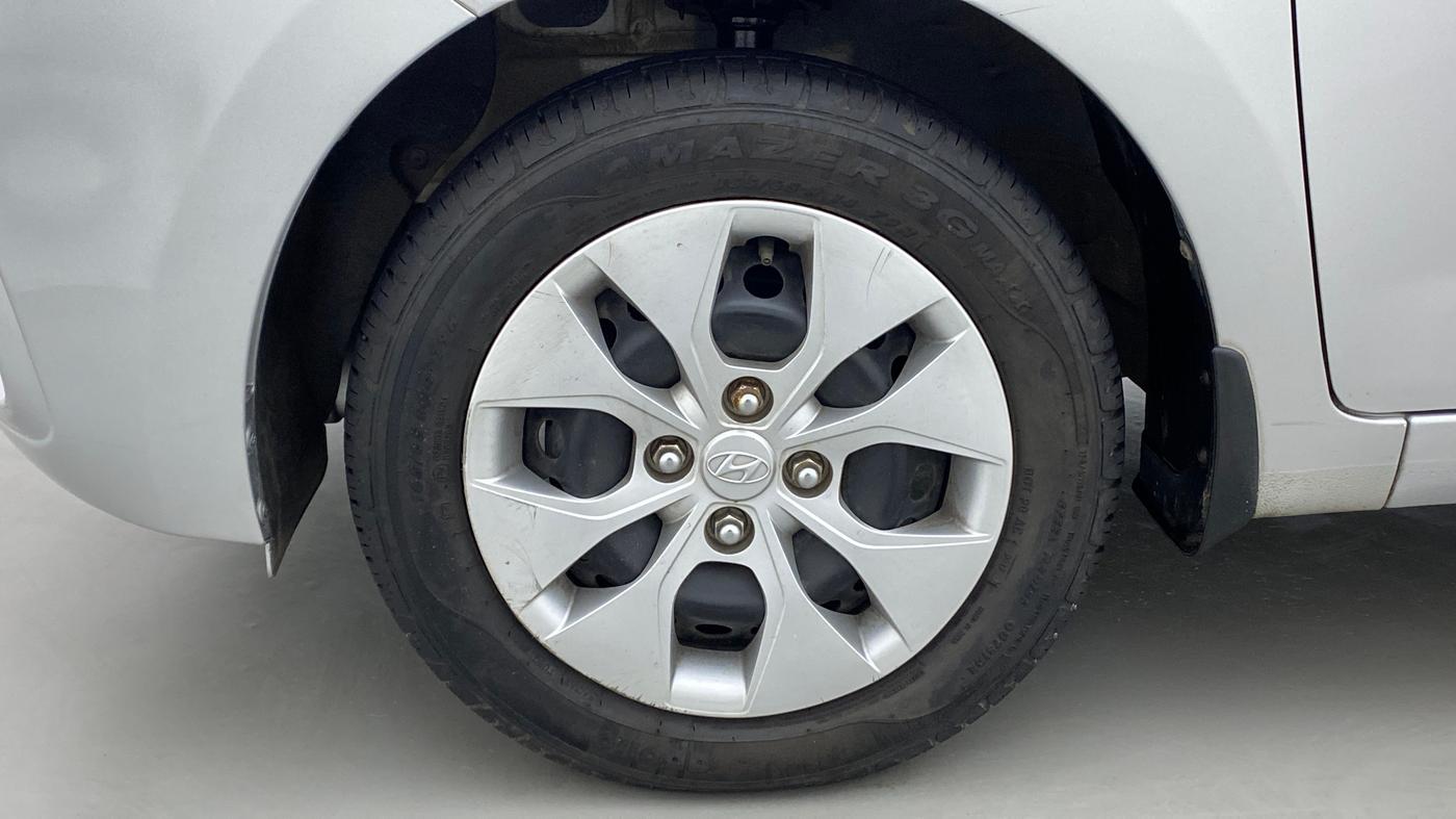 2017 Hyundai Xcent S AT 1.2, Petrol, Automatic, 9,266 km, Left Front Wheel
