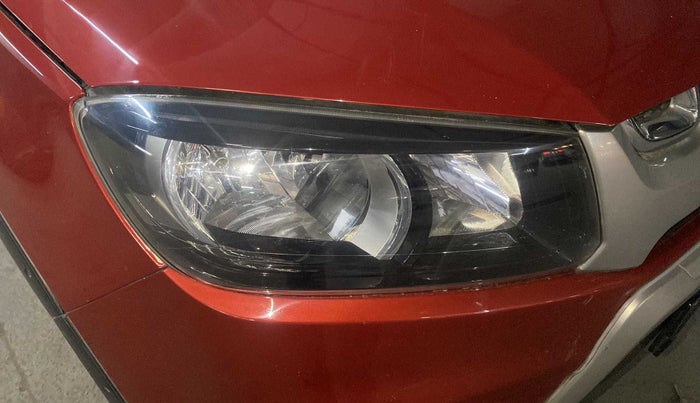 2017 Maruti Vitara Brezza LDI, Diesel, Manual, 51,889 km, Right headlight - Minor scratches