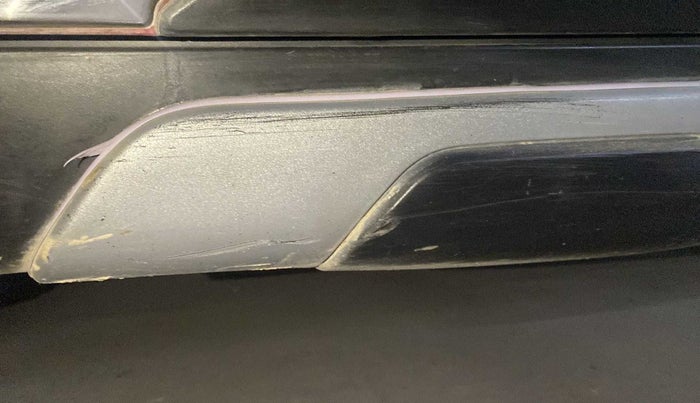 2017 Maruti Vitara Brezza LDI, Diesel, Manual, 51,889 km, Left running board - Minor scratches
