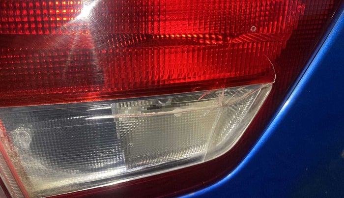 2016 Maruti Vitara Brezza ZDI PLUS DUAL TONE, Diesel, Manual, 79,167 km, Left tail light - Minor damage