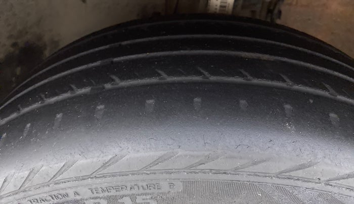 2018 Volkswagen Polo COMFORTLINE 1.0 PETROL, Petrol, Manual, 37,567 km, Left Front Tyre Tread