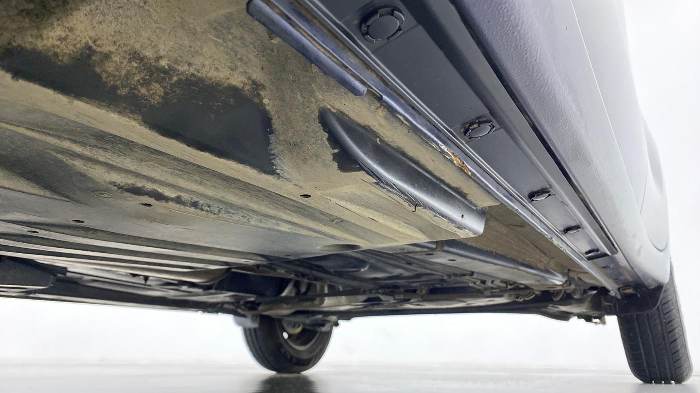 2022 Maruti Swift VXI, Petrol, Manual, 3,367 km, Right Side Underbody