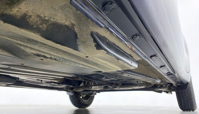 2022 Maruti Swift VXI, Petrol, Manual, 3,367 km, Right Side Underbody