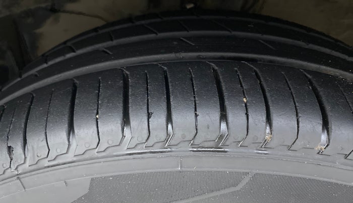2016 Honda City 1.5L I-VTEC SV, Petrol, Manual, 45,717 km, Left Front Tyre Tread