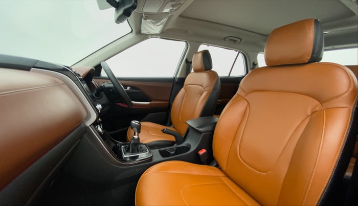 2022 Hyundai ALCAZAR PRESTIGE 1.5 MT 7STR, Diesel, Manual, 16,747 km, Right Side Front Door Cabin