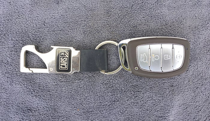 2022 Hyundai ALCAZAR PRESTIGE 1.5 MT 7STR, Diesel, Manual, 16,747 km, Key Close Up