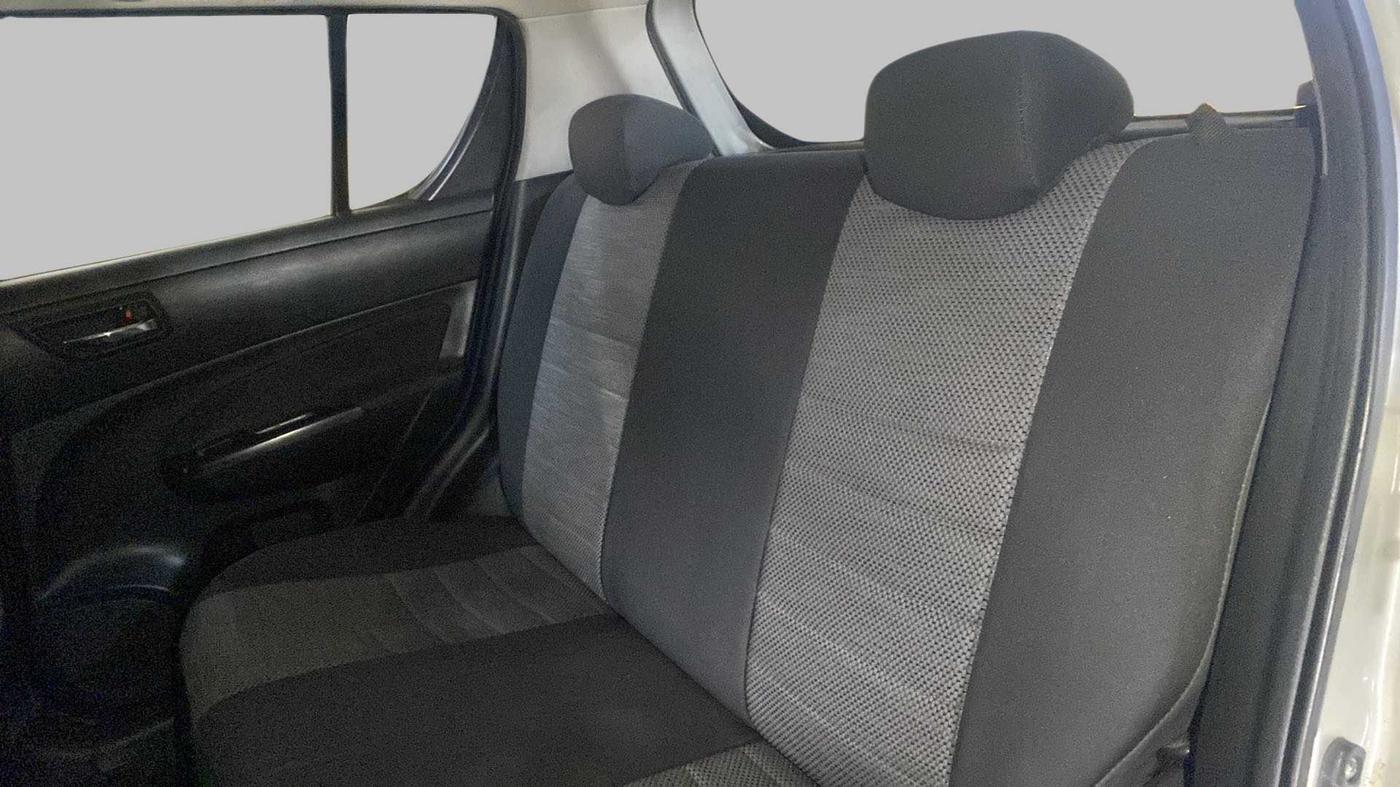 2013 Maruti Swift VXI, Petrol, Manual, 83,096 km, Right Side Rear Door Cabin