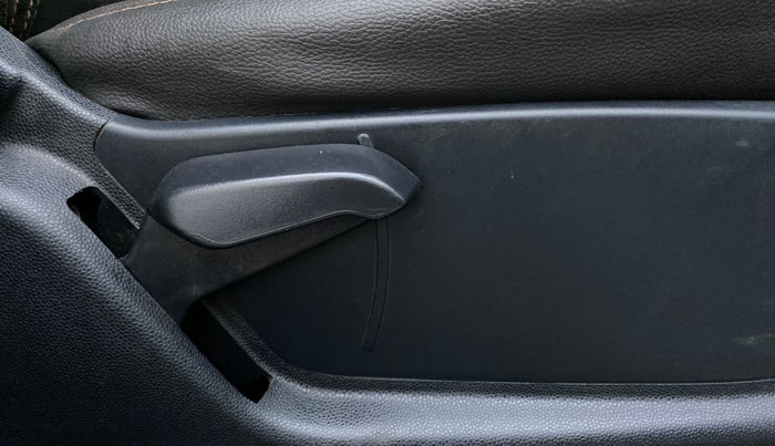 2018 Ford Ecosport TITANIUM 1.5L DIESEL, Diesel, Manual, 99,046 km, Driver Side Adjustment Panel