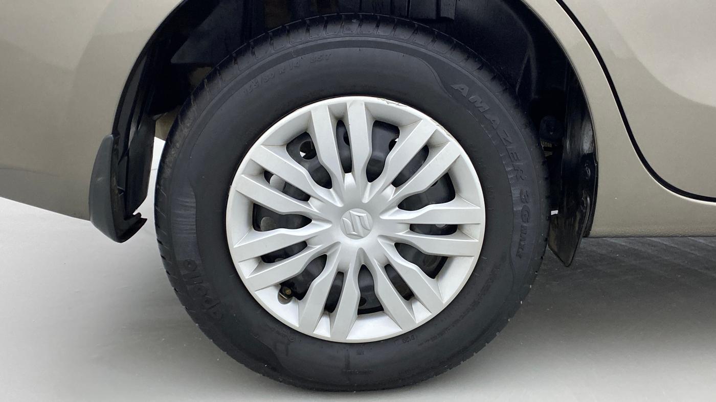 2021 Maruti Dzire VXI, Petrol, Manual, 17,519 km, Right Rear Wheel