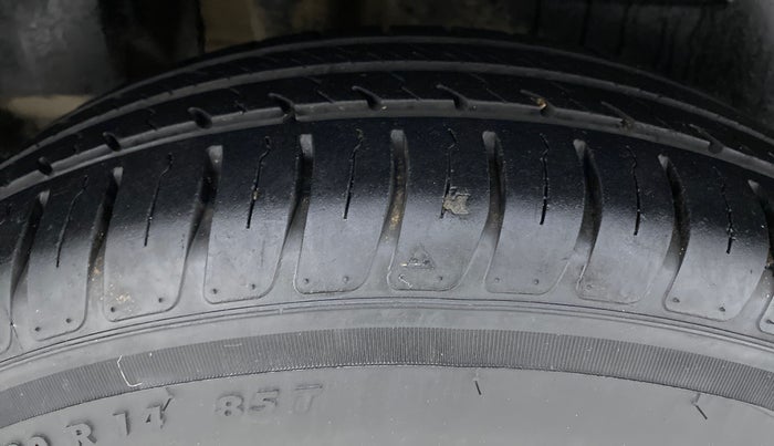 2021 Maruti Dzire VXI, Petrol, Manual, 17,519 km, Right Rear Tyre Tread